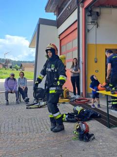 Visita Caserma V.F. Piné associazione ANFFAS